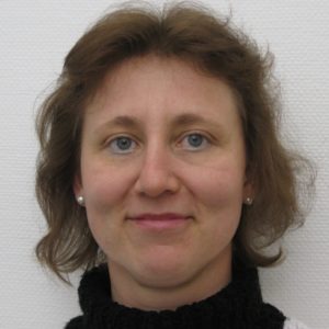 Karin Jarzina, Assistenz